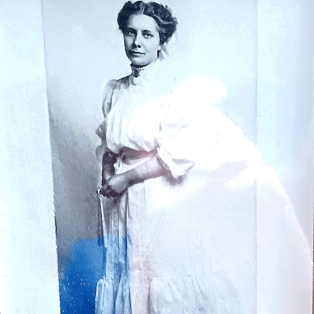1906 High School Graduation Photo - Sheridan H.S. NY - 10 Graduated